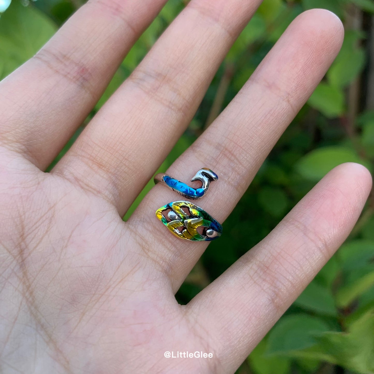 Vintage Colorful Peacock Crochet Ring for Faster Knitting