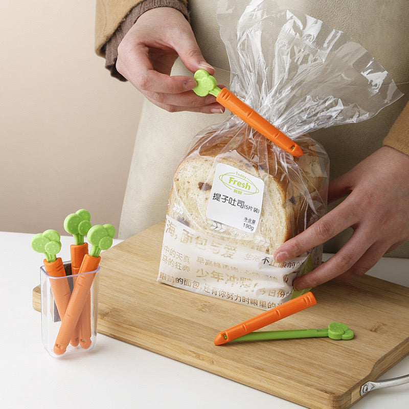 Carrot Bag Sealing Clips With Magnet Container