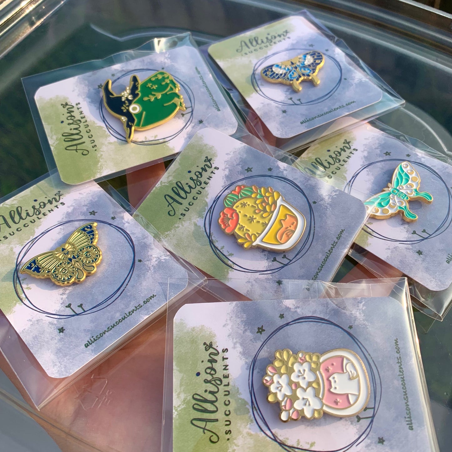 “Sleepy fox under cactus arrangements” Enamel Pin