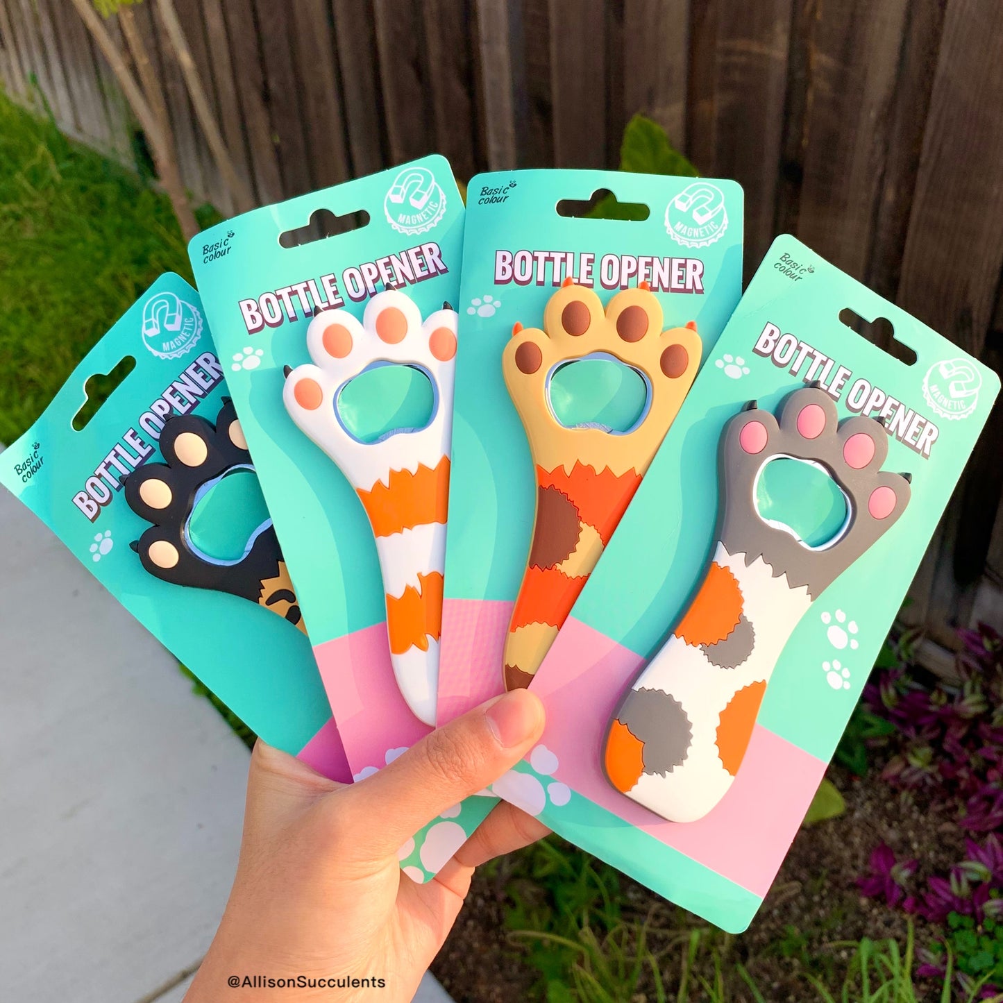 1 PCS Cute ’Cat Paw‘ Magnet Bottle Opener