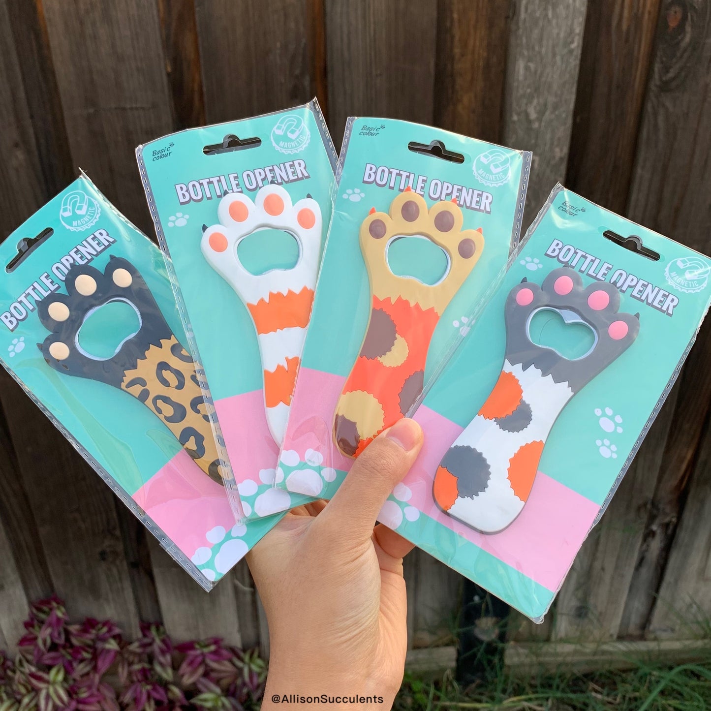 1 PCS Cute ’Cat Paw‘ Magnet Bottle Opener