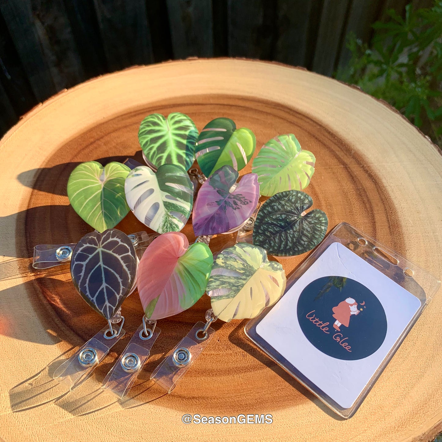 Tropical Plant Badge Reel | Realistic leaf Acrylic Badge Holder | Retractable Nurse ID Badge Reel | Plant Lovers Id holder