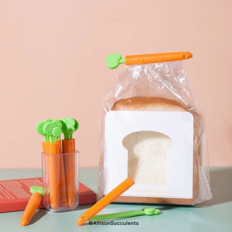 Carrot Bag Sealing Clips With Magnet Container