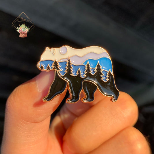 Cute 'Bear love Forest' Enamel Pin